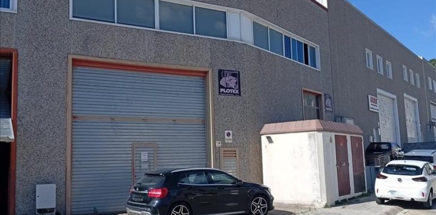 Warehouse in Arenys de Munt, Barcelona, Spain 564 sq.m. No. 167061