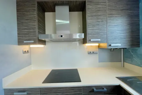 Huoneisto myytävänä Barcelona, Espanja, 2 makuuhuonetta, 81 m2 No. 167057 - kuva 20