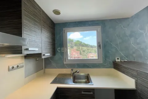 Huoneisto myytävänä Barcelona, Espanja, 2 makuuhuonetta, 81 m2 No. 167057 - kuva 18