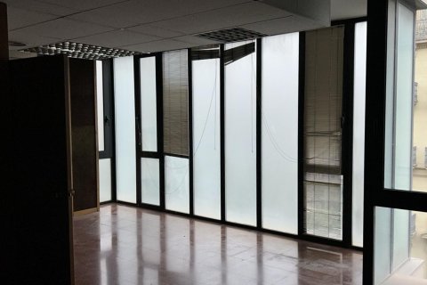 Apartment for sale in Barcelona, Spain 113 sq.m. No. 167058 - photo 13