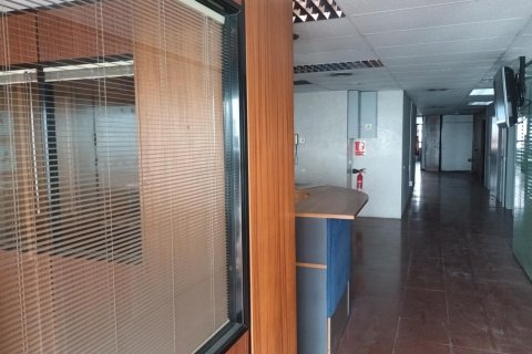 Apartment for sale in Barcelona, Spain 113 sq.m. No. 167058 - photo 18