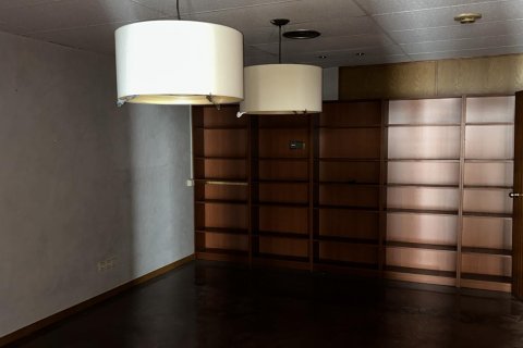 Apartment for sale in Barcelona, Spain 113 sq.m. No. 167058 - photo 24