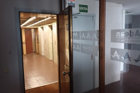 Apartment for sale in Barcelona, Spain 113 sq.m. No. 167058 - photo 17