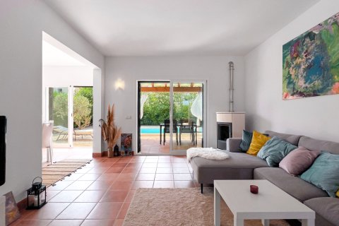 Villa en alquiler en La Rapita, Mallorca, España 2 dormitorios, 138 m2 No. 154696 - foto 10