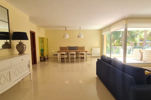 Продажа квартиры в Соль-де-Майорка, Майорка, Испания 3 спальни, 179м2 №154695 - фото 9