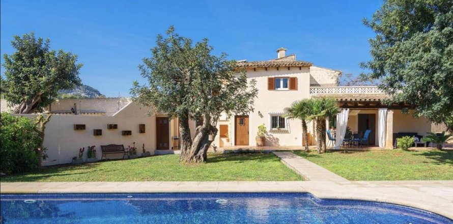 Finca en Pollenca, Mallorca, España 3 dormitorios, 277 m2 No. 154697