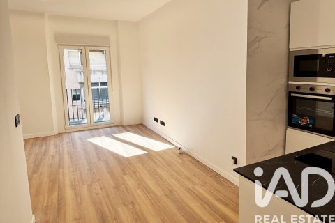 Wohnung zum Verkauf in Tarragona, Spanien 4 Schlafzimmer, 75 m2 Nr. 185179 - Foto 3