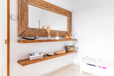 Māja pārdošanā Argentona, Barcelona, Spānijā 6 istabas, 510 m2 Nr. 153290 - attēls 2