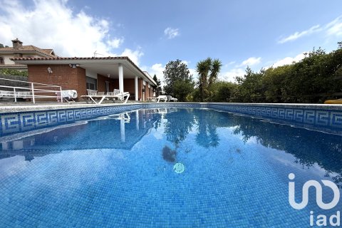 Casa a Argentona, Barcelona, Spagna 6 camere da letto, 510 mq. N° 153290