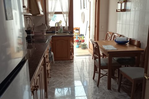 Lägenhet till salu i Alcudia, Mallorca, Spanien 3 sovrum, 124 kvm. Nr. 153288 - foto 12