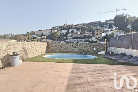 Radhus till salu i Calafell, Tarragona, Spanien 4 sovrum, 155 kvm. Nr. 153289 - foto 27