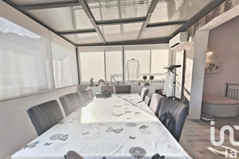 Radhus till salu i Calafell, Tarragona, Spanien 4 sovrum, 155 kvm. Nr. 153289 - foto 8