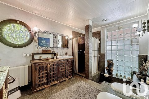 House à vendre à Sant Salvador de Guardiola, Barcelona, Espagne, 2 chambres, 179 m2 No. 153292 - photo 29