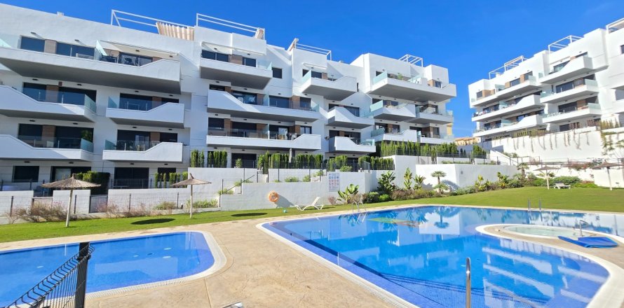 Apartment à Alicante, Espagne 2 chambres,  No. 168172