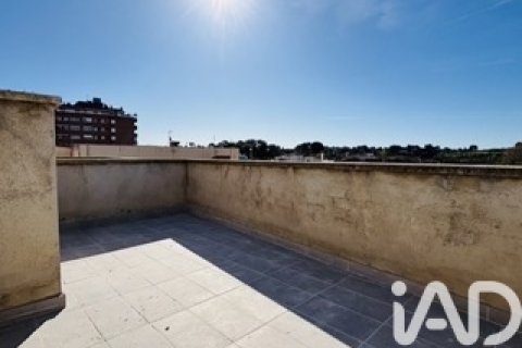 Tvåvåningslägenhet till salu i Valls, Tarragona, Spanien 2 sovrum, 113 kvm. Nr. 172807 - foto 9