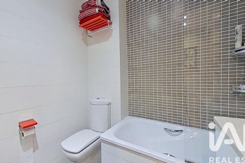 Apartamento en venta en Castellón de la Plana, Castellón, España 5 dormitorios, 340 m2 No. 172809 - foto 27