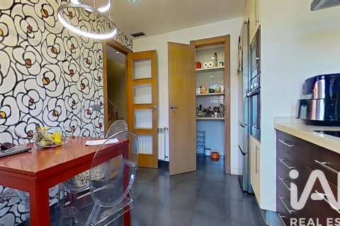 Apartamento en venta en Castellón de la Plana, Castellón, España 5 dormitorios, 340 m2 No. 172809 - foto 11