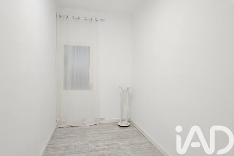 Wohnung zum Verkauf in Barcelona, Spanien 4 Schlafzimmer, 95 m2 Nr. 172812 - Foto 19