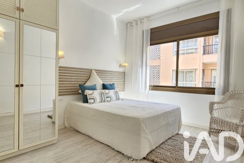Wohnung zum Verkauf in Barcelona, Spanien 4 Schlafzimmer, 95 m2 Nr. 172812 - Foto 30