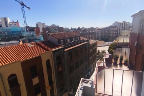 Wohnung zum Verkauf in Leon, Spanien 3 Schlafzimmer, 125 m2 Nr. 172811 - Foto 2