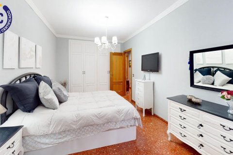 Lägenhet till salu i Valencia, Spanien 4 sovrum, 116 kvm. Nr. 146876 - foto 12