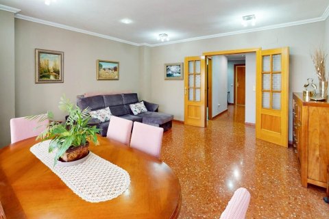 Lägenhet till salu i Valencia, Spanien 4 sovrum, 116 kvm. Nr. 146876 - foto 7