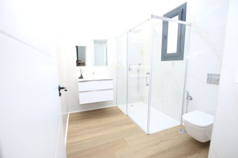 Huvila myytävänä Dehesa De Campoamor, Alicante, Espanja, 3 makuuhuonetta, 167 m2 No. 154465 - kuva 8