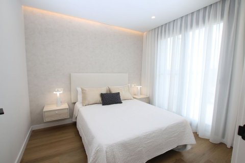 Huvila myytävänä Dehesa De Campoamor, Alicante, Espanja, 3 makuuhuonetta, 167 m2 No. 154465 - kuva 14