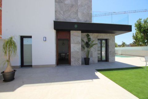 Huvila myytävänä Dehesa De Campoamor, Alicante, Espanja, 3 makuuhuonetta, 167 m2 No. 154465 - kuva 17