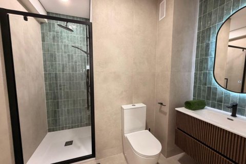 Apartamento en venta en Torrevieja, Alicante, España 2 dormitorios, 78 m2 No. 168361 - foto 7