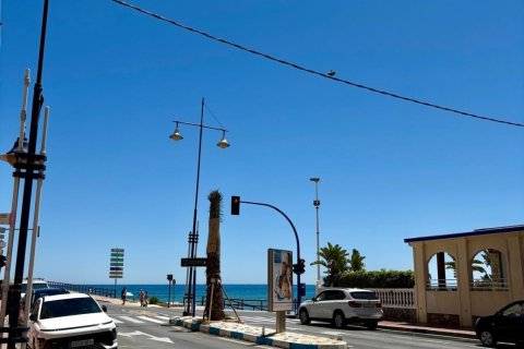 Apartamento en venta en Torrevieja, Alicante, España 2 dormitorios, 78 m2 No. 168361 - foto 13