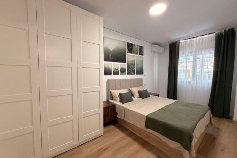 Apartamento en venta en Torrevieja, Alicante, España 2 dormitorios, 78 m2 No. 168361 - foto 6