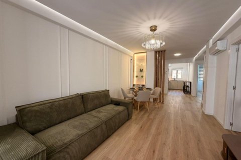 Apartamento en venta en Torrevieja, Alicante, España 2 dormitorios, 78 m2 No. 168361 - foto 2