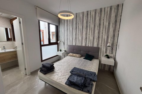 Apartment for sale in Torrevieja, Alicante, Spain 2 bedrooms, 62 sq.m. No. 168362 - photo 5