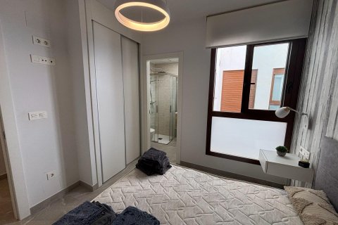 Apartment for sale in Torrevieja, Alicante, Spain 2 bedrooms, 62 sq.m. No. 168362 - photo 4