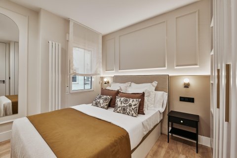 Huoneisto myytävänä Madrid, Espanja, 3 makuuhuonetta, 124 m2 No. 179868 - kuva 14