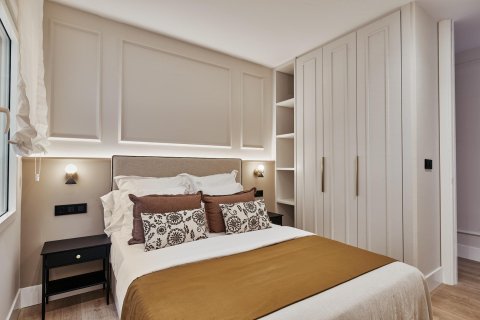 Huoneisto myytävänä Madrid, Espanja, 3 makuuhuonetta, 124 m2 No. 179868 - kuva 15