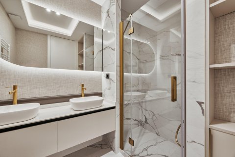 Huoneisto myytävänä Madrid, Espanja, 3 makuuhuonetta, 124 m2 No. 179868 - kuva 20