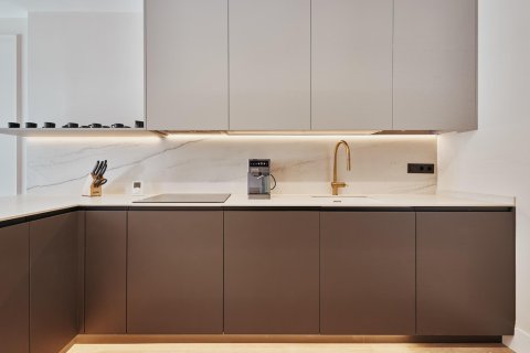 Huoneisto myytävänä Madrid, Espanja, 3 makuuhuonetta, 124 m2 No. 179868 - kuva 11