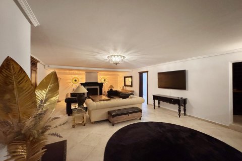 Villa in affitto a La Nucia, Alicante, Spagna 7 camere da letto, 600 mq. N° 167767 - foto 4