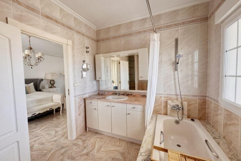Villa in affitto a La Nucia, Alicante, Spagna 7 camere da letto, 600 mq. N° 167767 - foto 21