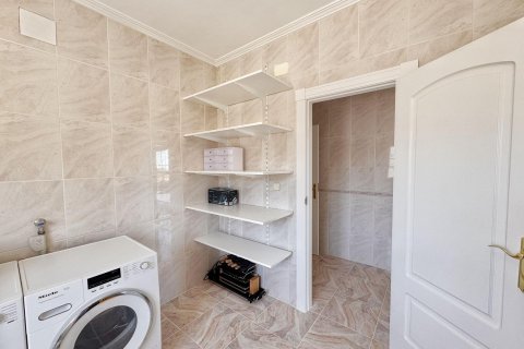 Villa in affitto a La Nucia, Alicante, Spagna 7 camere da letto, 600 mq. N° 167767 - foto 19