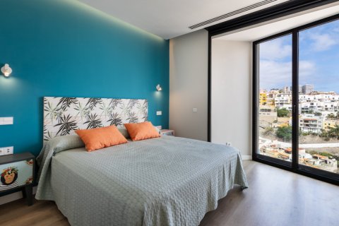 Casa adosada en venta en Las Palmas De Gran Canaria, Gran Canaria, España 4 dormitorios, 278 m2 No. 167771 - foto 3