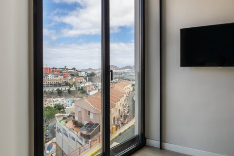 Casa adosada en venta en Las Palmas De Gran Canaria, Gran Canaria, España 4 dormitorios, 278 m2 No. 167771 - foto 9