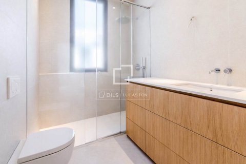 Villa for sale in Sitges, Barcelona, Spain 5 bedrooms, 305 sq.m. No. 164887 - photo 21