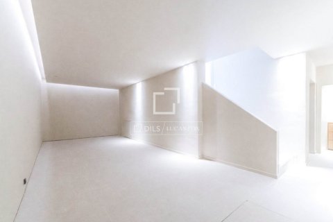 Villa for sale in Sitges, Barcelona, Spain 5 bedrooms, 305 sq.m. No. 164887 - photo 28