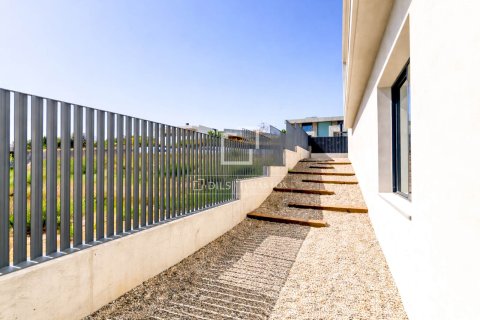 Villa for sale in Sitges, Barcelona, Spain 5 bedrooms, 305 sq.m. No. 164887 - photo 9