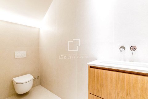 Villa for sale in Sitges, Barcelona, Spain 5 bedrooms, 305 sq.m. No. 164887 - photo 30