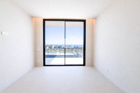 Villa for sale in Sitges, Barcelona, Spain 5 bedrooms, 305 sq.m. No. 164887 - photo 4