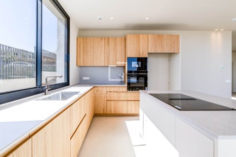 Villa for sale in Sitges, Barcelona, Spain 5 bedrooms, 305 sq.m. No. 164887 - photo 3